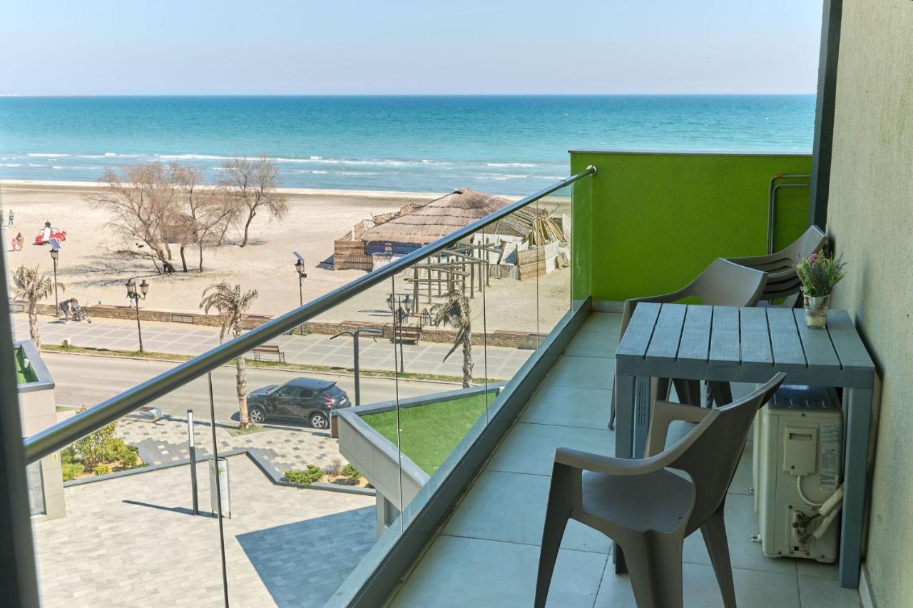 Glamour Red Apartment 22 In Spa Pool Resort Mamaia Εξωτερικό φωτογραφία