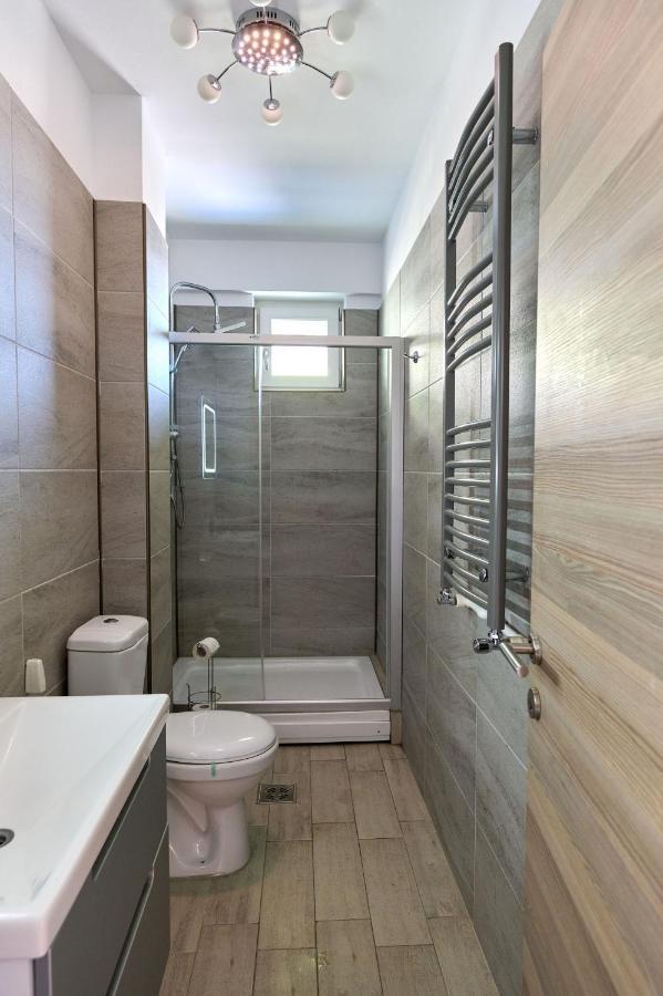 Glamour Red Apartment 22 In Spa Pool Resort Mamaia Εξωτερικό φωτογραφία